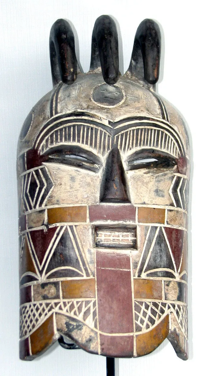 Bembe Initiation Mask with 3 Horns