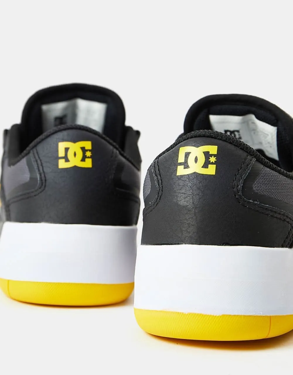 DC Metric Skate Shoes - Black/Grey/Yellow