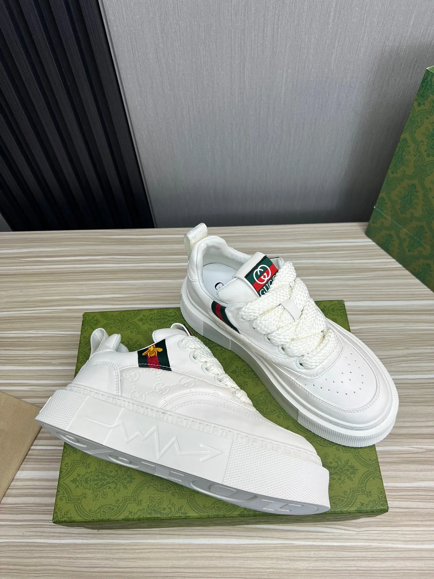 GG SNEAKERS WHITE