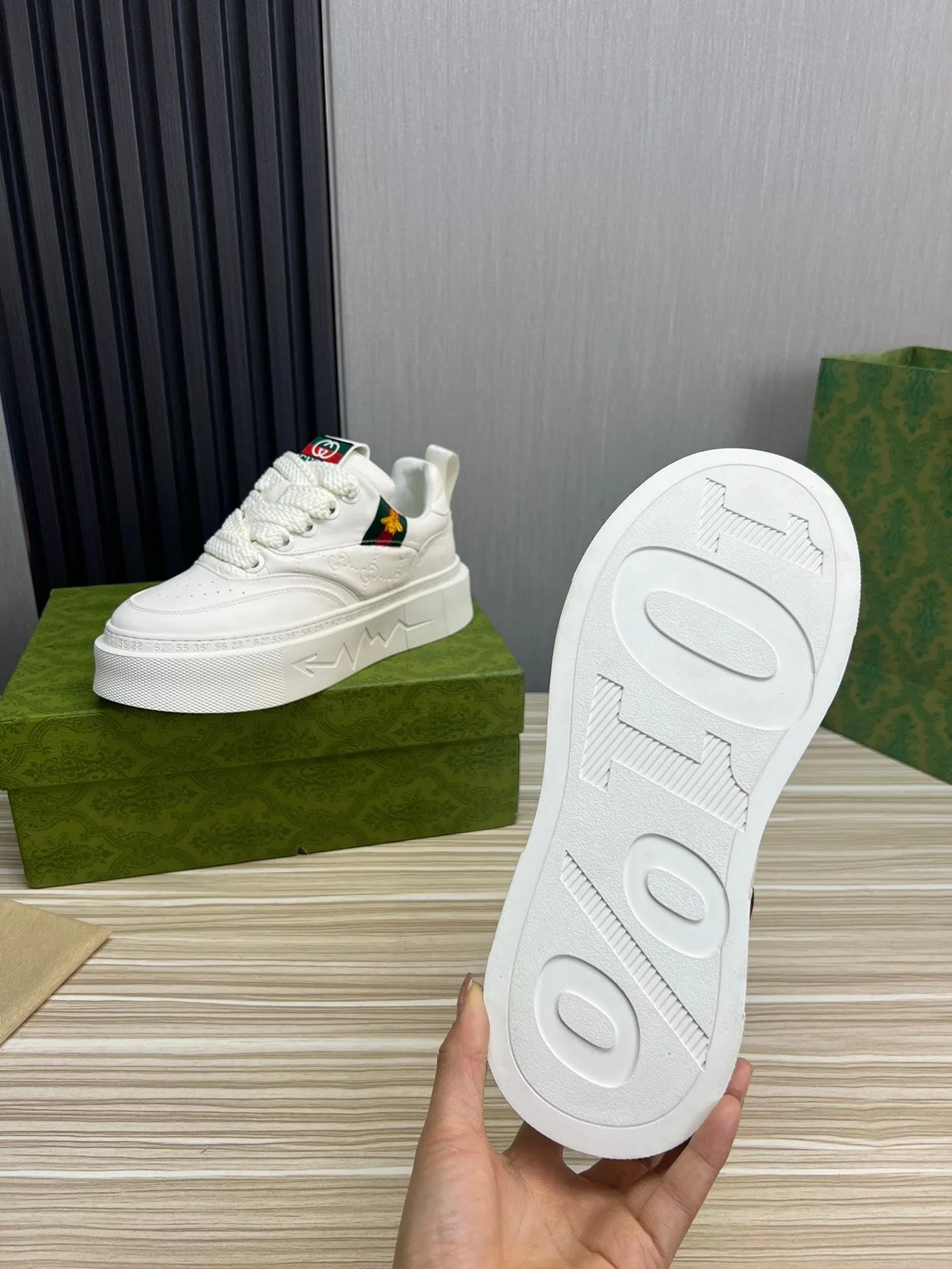 GG SNEAKERS WHITE