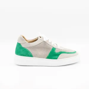 Green Detailed Extra Light Sneakers