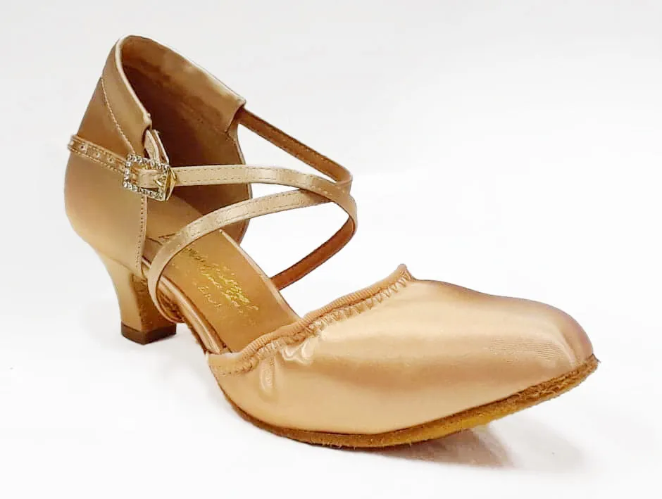 International Dance Shoes, American Flex, Flesh Satin, 1.5” Junior Heel