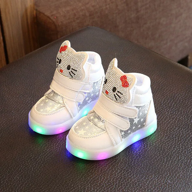 Kids Casual Lighted Shoes Girls Glowing Sneakers Children Hello Kitty Shoes With Led Light Baby Girl Lovely Boots C218