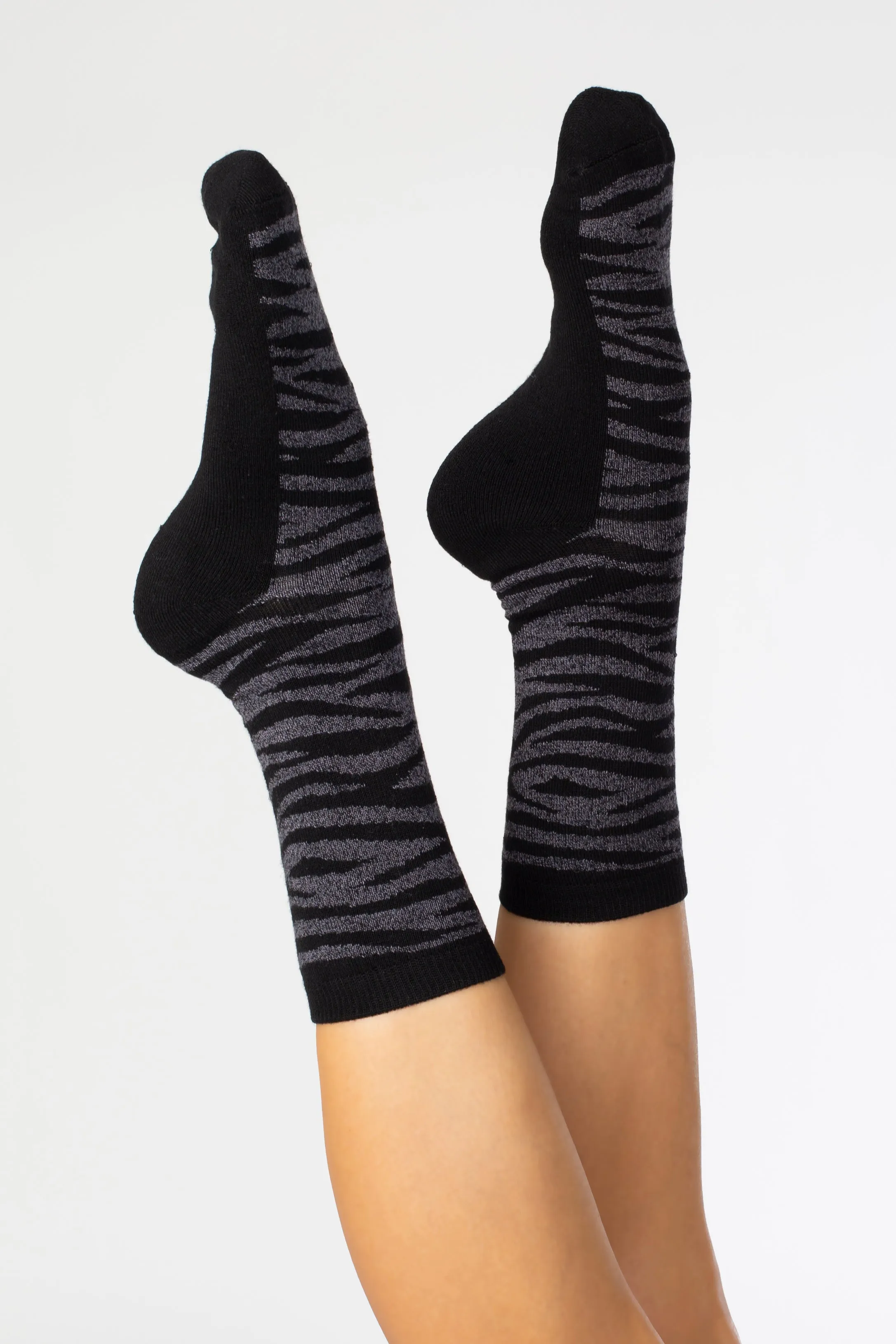 Legale Womens Zebra Pillow Sole Crew Socks