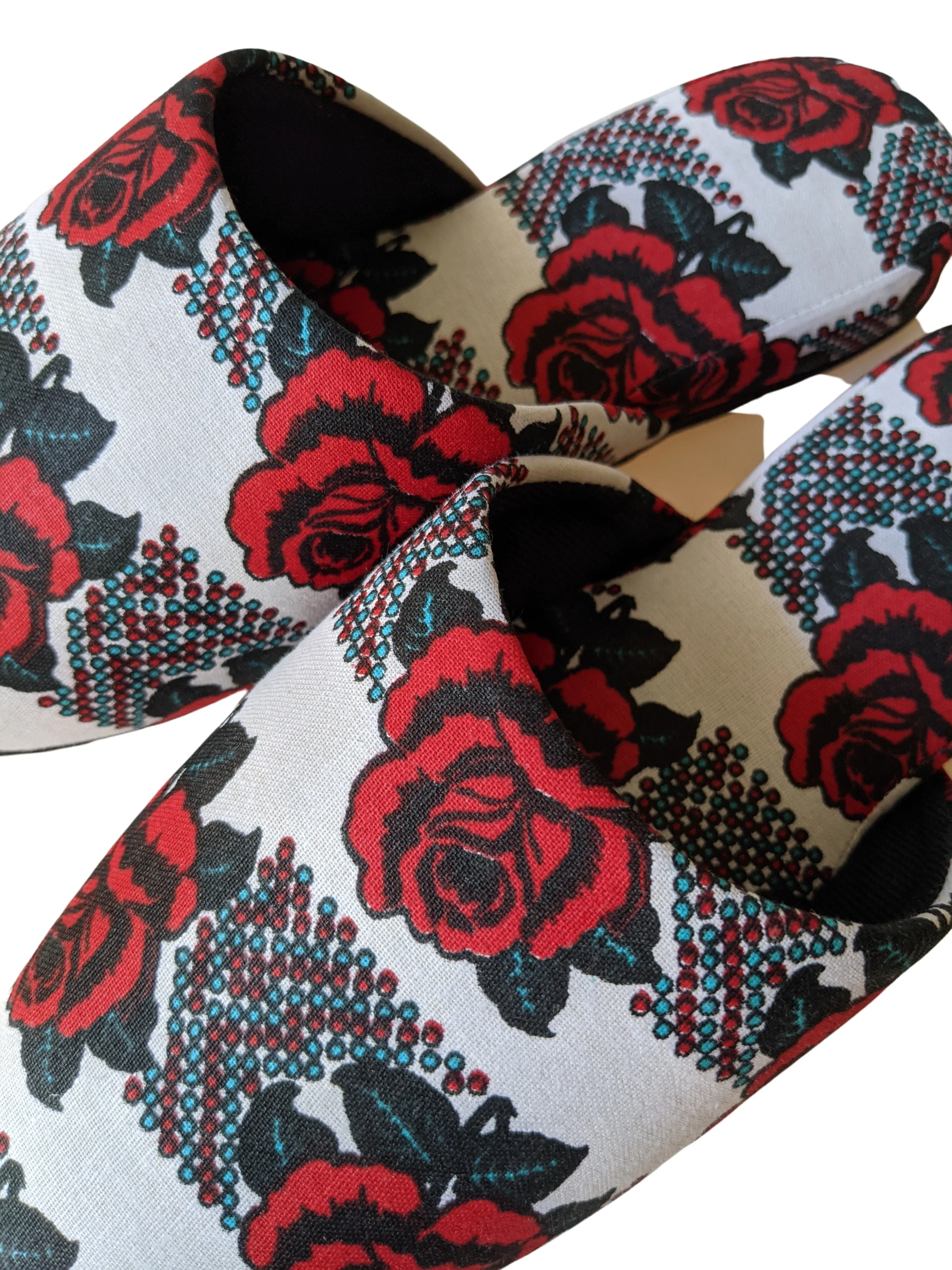 Medium Rose Print Mix Slippers [vinyl sole]  Rose M07 [Size: Medium] Rose M07