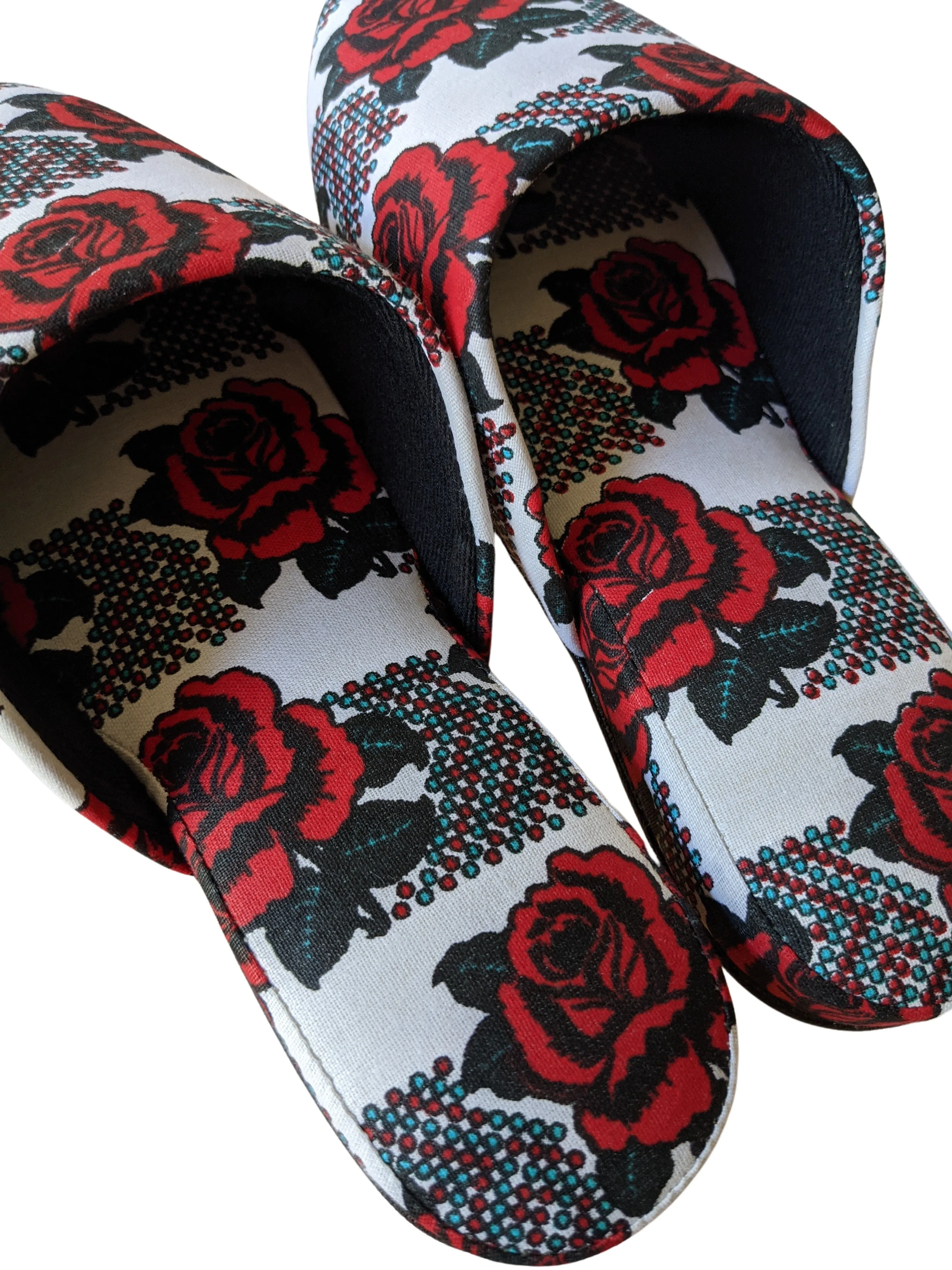 Medium Rose Print Mix Slippers [vinyl sole]  Rose M07 [Size: Medium] Rose M07