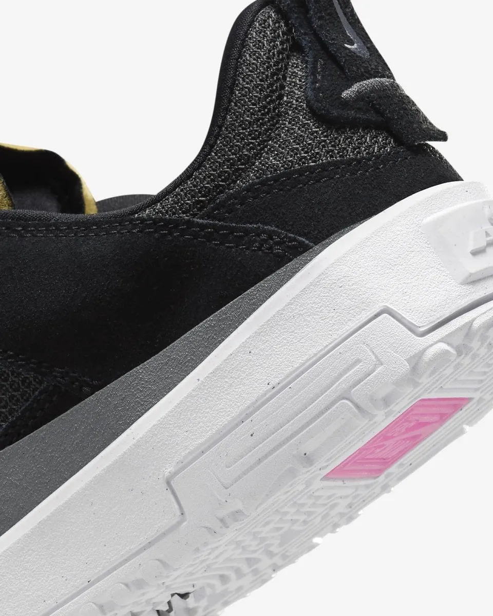 Nike SB Day One in Black/Cool Grey-Anthracite-Alchemy Pink