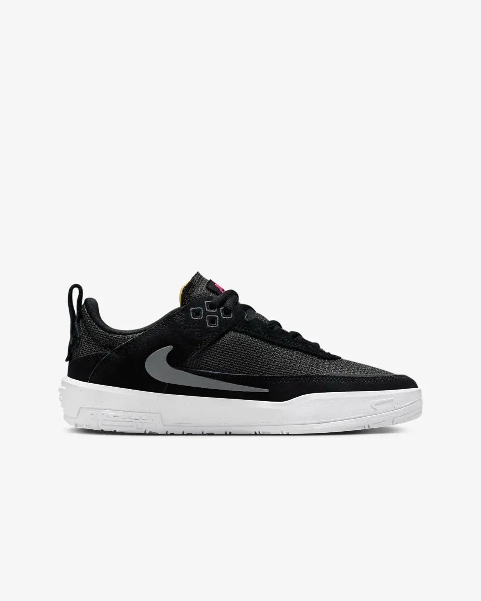 Nike SB Day One in Black/Cool Grey-Anthracite-Alchemy Pink