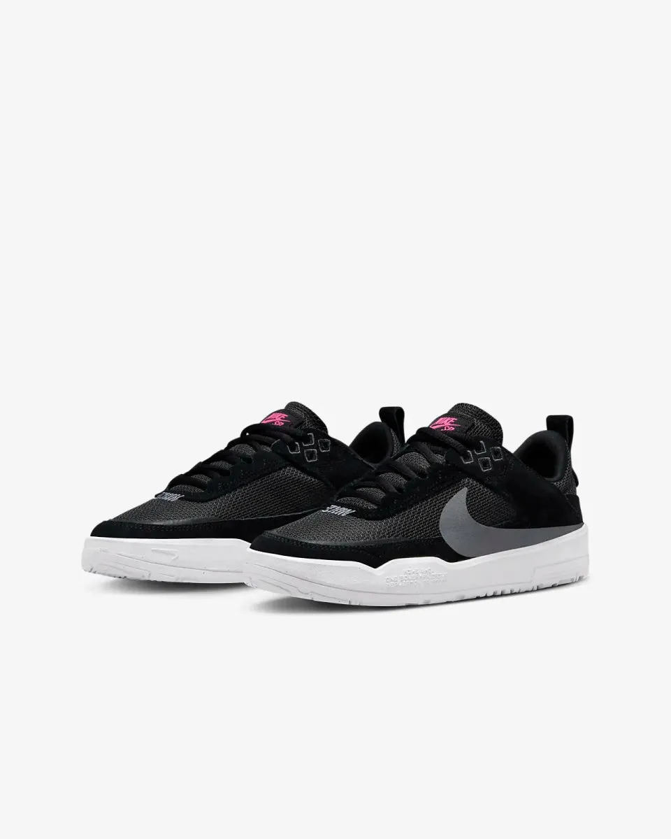 Nike SB Day One in Black/Cool Grey-Anthracite-Alchemy Pink