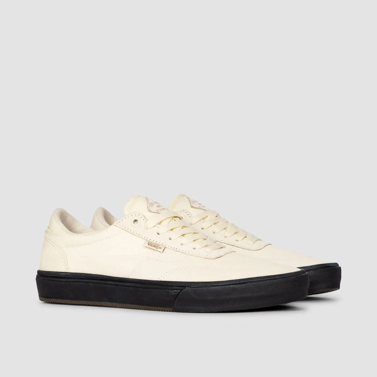 Vans Gilbert Shoes - Crockett Antique White/Black